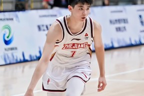 满冠体育 -关于浙江队发布备战花絮，转会期回应争议，西甲任务艰巨，年轻球员得到机会的信息