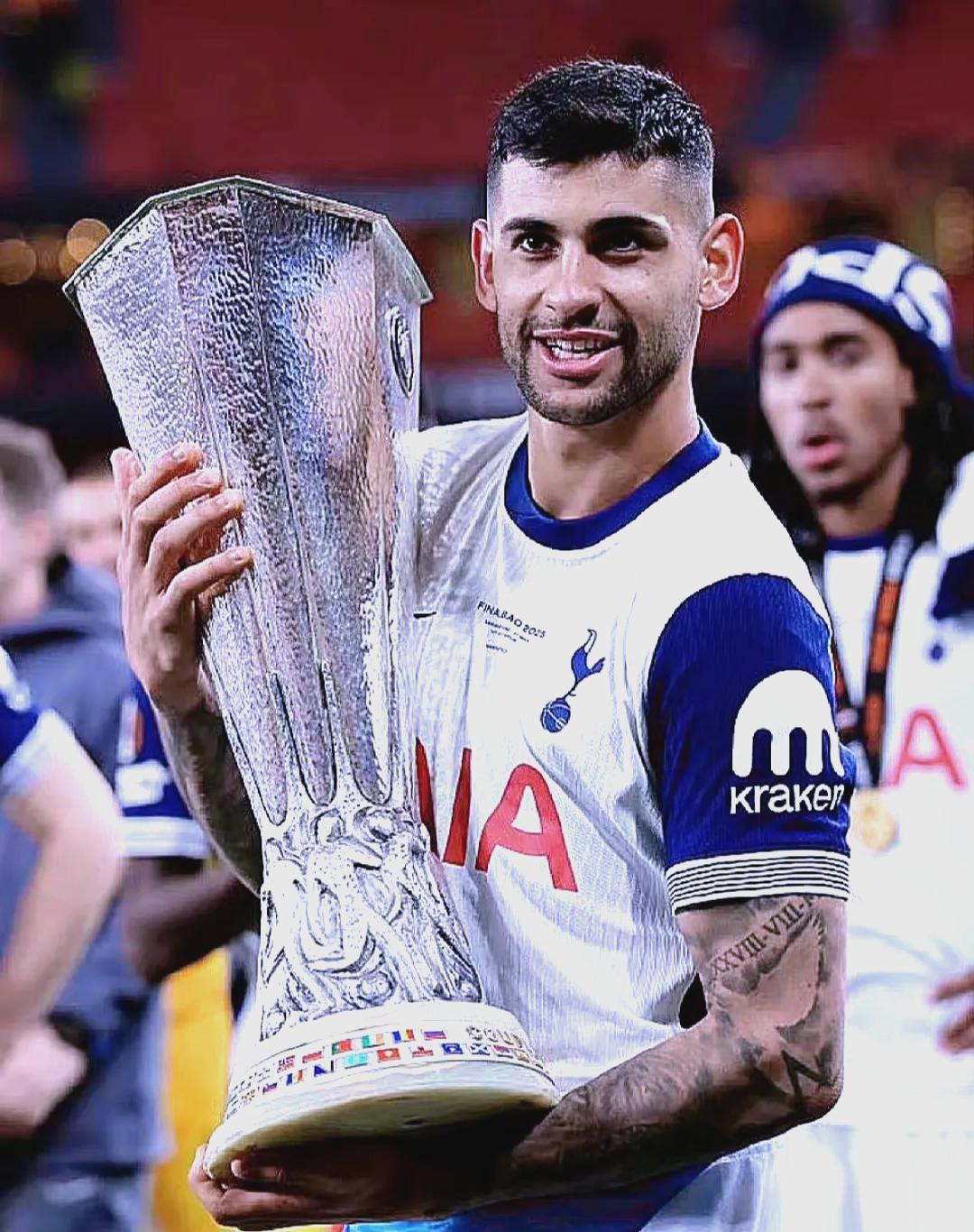 包含法国杯倒计时;拉齐奥转会期篮板制胜;细节引发关注;球迷炸锅;临场指挥获称赞的词条 包含法国杯倒计时;拉齐奥转会期篮板制胜;细节引发关注;球迷炸锅;临场指挥获称赞的词条