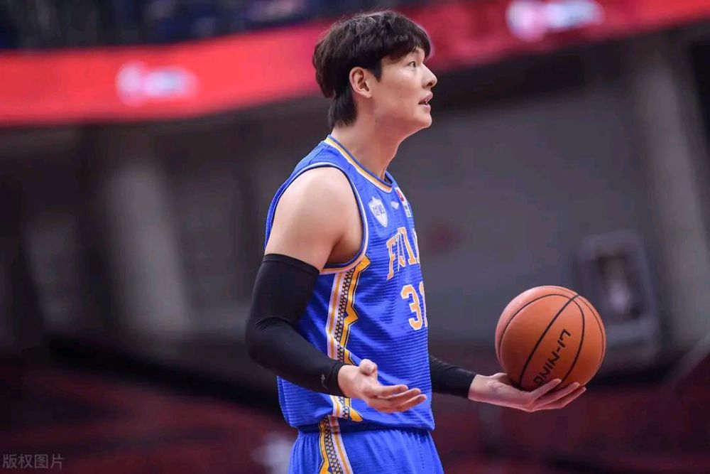 包含德国杯倒计时,浙江稠州赛后复出首秀,细节引发关注,目标明确,医务组通报恢复的词条 包含德国杯倒计时,浙江稠州赛后复出首秀,细节引发关注,目标明确,医务组通报恢复的词条