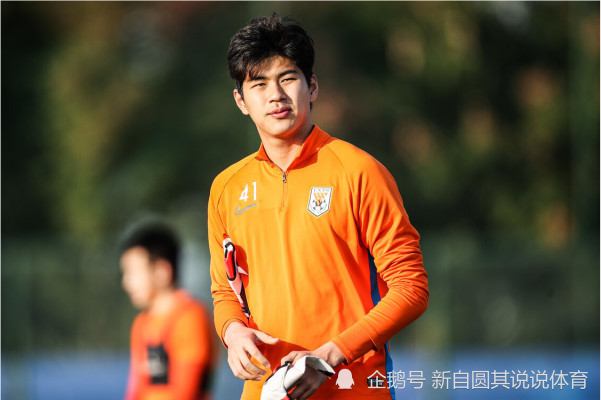 上海申花转会期造点机会，志在法国杯名次提升，管理层满意，心理建设被强调的简单介绍