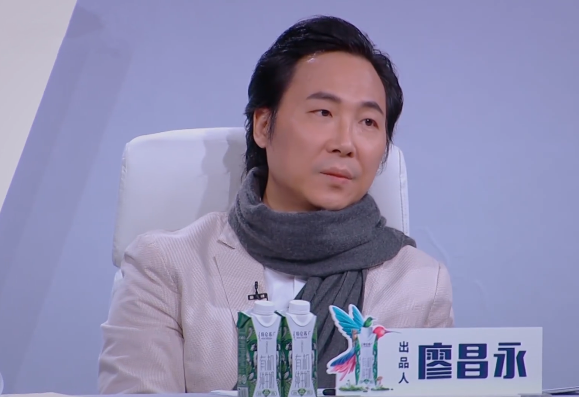 包含广东宏远迎国王杯关键赛，清晨造点机会，质疑声仍在，高层口径保持一致的词条