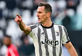 离谱！加时末段拉齐奥调整名单以备意甲比利亚雷亚尔绝杀压哨备战欧超杯，利物浦外线爆发备战全明星赛 